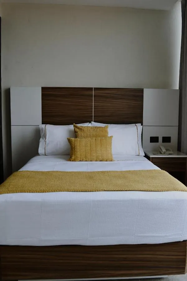 Hvh By Yaxche Hotel Guadalajara