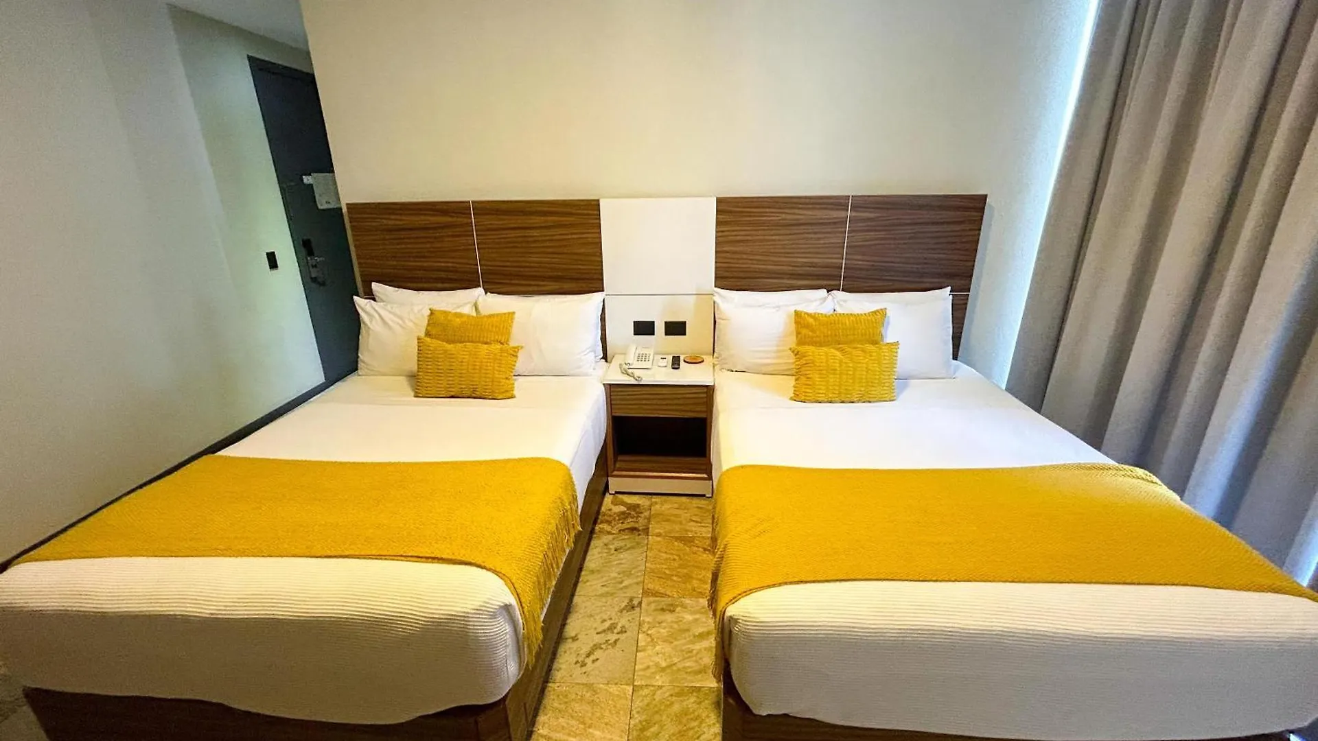 Hvh By Yaxche Hotel Guadalajara